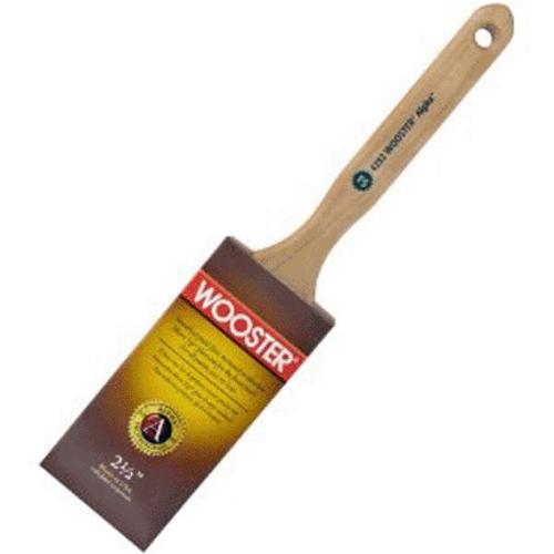 Wooster 4232-2-1/2 Alpha Flat Sash Paint Brush, 2.5"